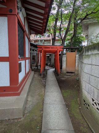 稲荷三社(王子稲荷神社境内社)の参拝記録(はくすみさん)