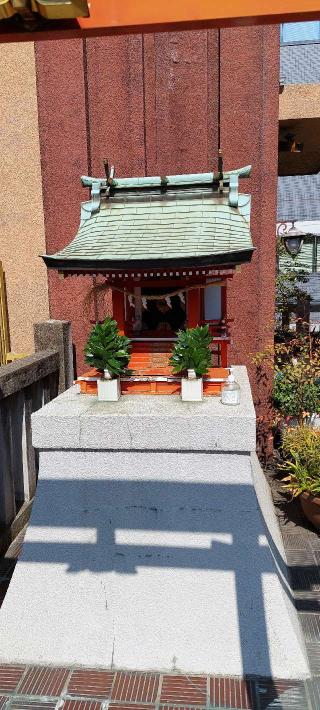 髪稲荷大明神・石稲荷大明神(本社三島神社境内社)の参拝記録(まーぼーさん)