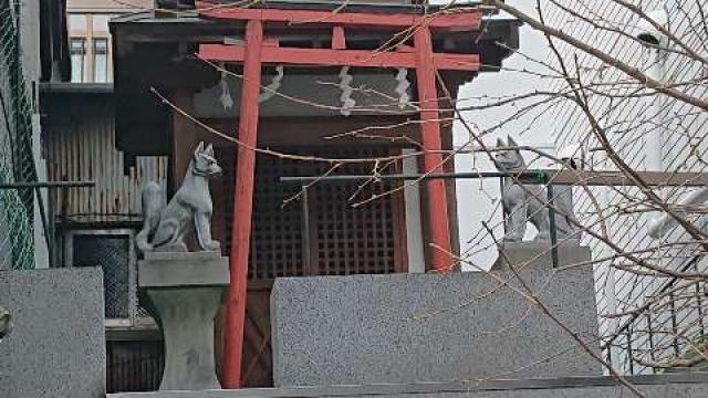 東京都台東区台東3-43-2 矢場稲荷神社の写真2