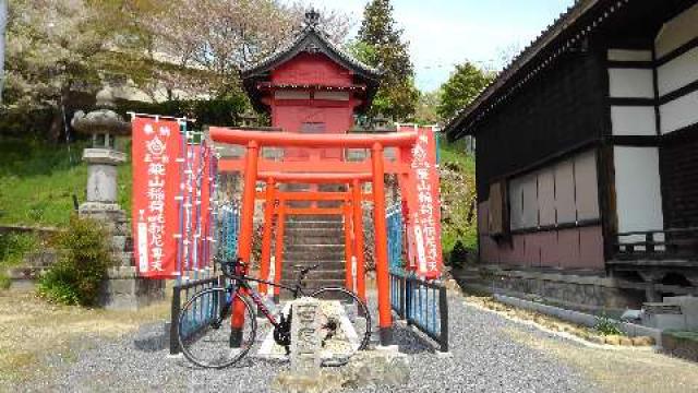 葉山稲荷神社の写真1