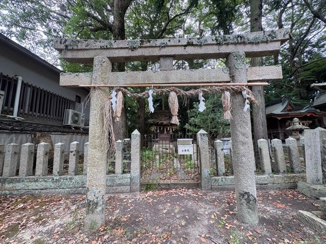 大阪府泉佐野市日根野631-1 赤之宮(日根神社境内社)の写真2
