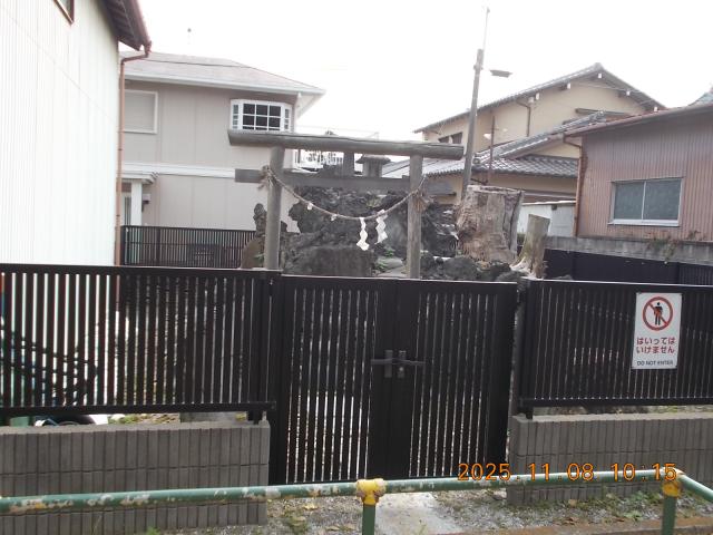 千葉県市川市本行徳25 小御嶽神社の写真2