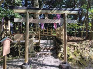 笑殿社 (出雲大神宮末社)の参拝記録(ロビンさん)