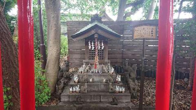 埼玉県川口市青木５丁目１８−４８ 稲荷神社(鎮守氷川神社境内社)の写真1