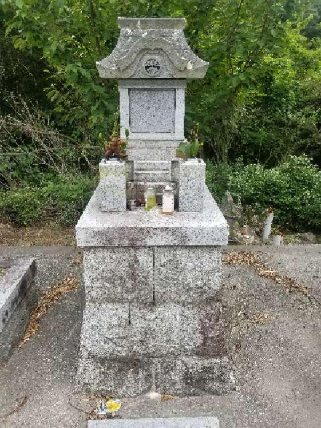 香川県綾歌郡綾川町西分 造田大明神の写真1