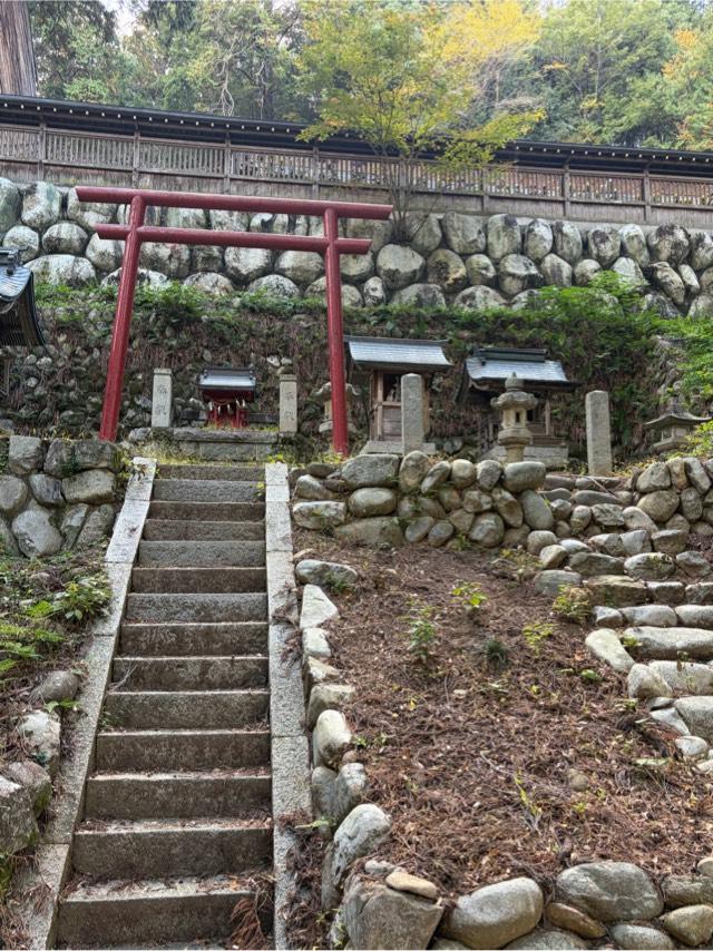 稲荷社、尹良親王、天皇皇大神宮(鳩ヶ嶺八幡宮)の参拝記録1