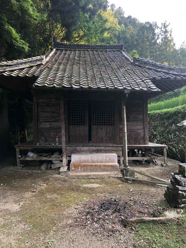 愛媛県大洲市平野町平地 白玉神社の写真2
