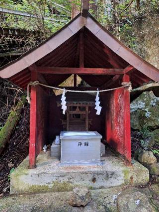 母の白滝神社（河口浅間神社末社）の参拝記録(まーさんさん)