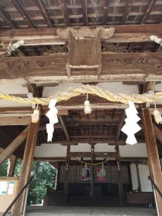 岩上八幡神社の参拝記録(さすらいきゃんぱさん)