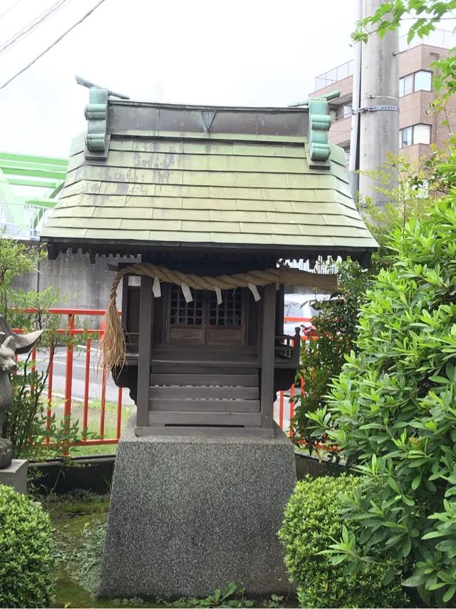 東京都足立区小台1-2-3 安全稲荷神社(田島ルーフィング敷地内)の写真2