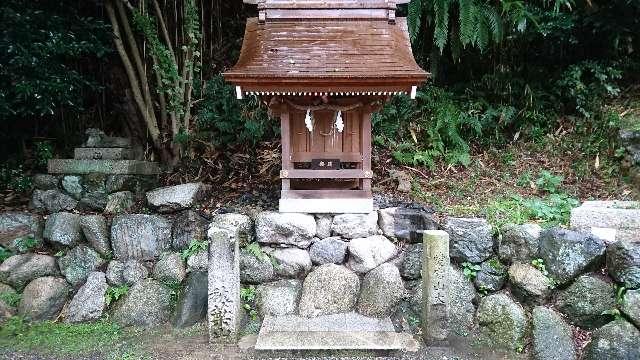 秋葉・子安・愛宕神社(日牟禮八幡宮境内社)の写真1