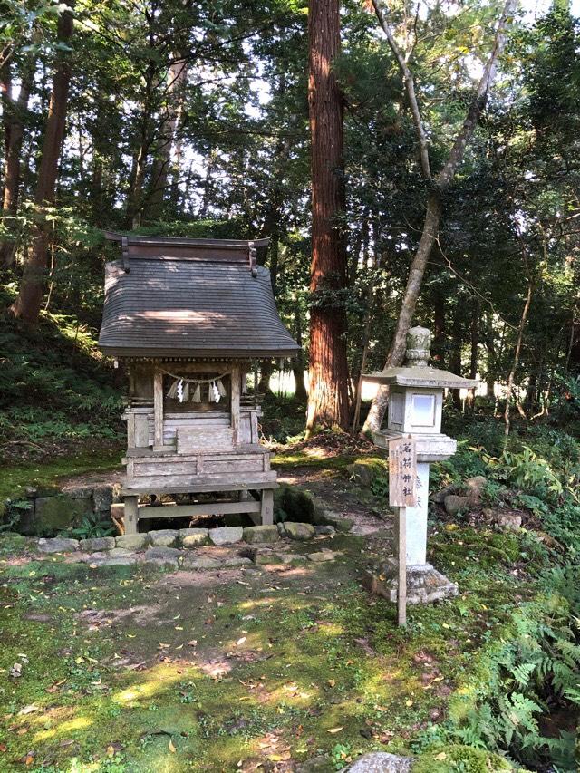茗荷神社(粟鹿神社境内社)の写真1
