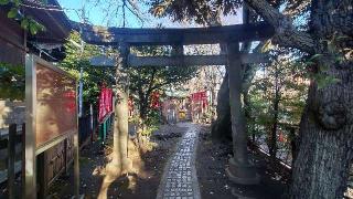 忍田稲荷神社(桐ヶ谷氷川神社境内社)の参拝記録(まっちゃんさん)