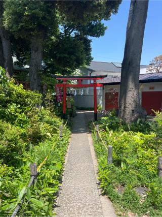 稲荷神社（熊野神社境内社）の参拝記録(⛩️🎠🐢まめ🐢🎠⛩️さん)