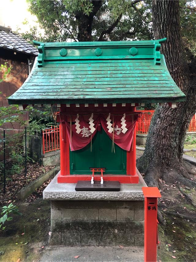 稲荷社(三囲神社境内社)の参拝記録1