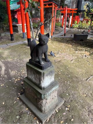 稲荷神社(三囲神社境内社)の参拝記録(⛩️🎠🐢まめ🐢🎠⛩️さん)