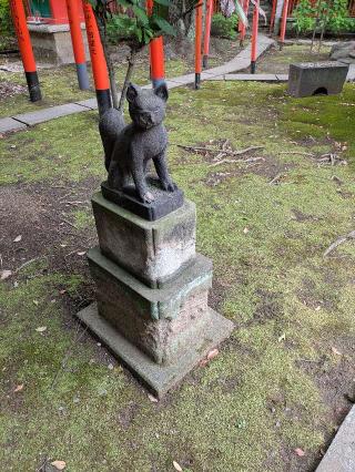 稲荷神社(三囲神社境内社)の参拝記録(はくすみさん)