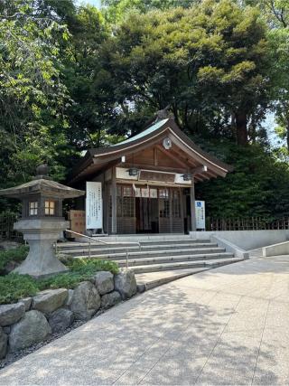 人形奉斎殿（寒川神社境内）の参拝記録(⛩️🎠🐢まめ🐢🎠⛩️さん)