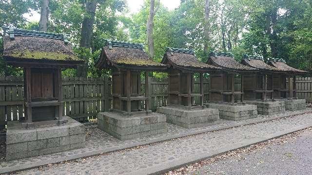 愛知県稲沢市国府宮1-1 六末社（国府宮神社境内）の写真2