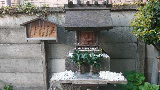 東京都江東区牡丹３丁目１２−２ 車折神社(住吉神社境内社)の写真1