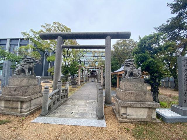 香川県丸亀市大手町2-4-1 丸亀護国神社の写真1