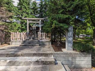 構内札幌神社の参拝記録(リンゴジュースさん)