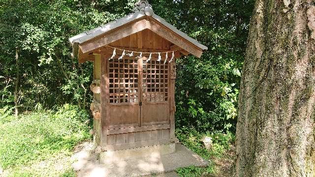 埼玉県加須市騎西５５２−１ 神馬社(玉敷神社境内社)の写真1