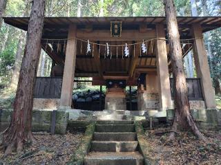 日光大室高靇神社奥宮の参拝記録(優雅さん)
