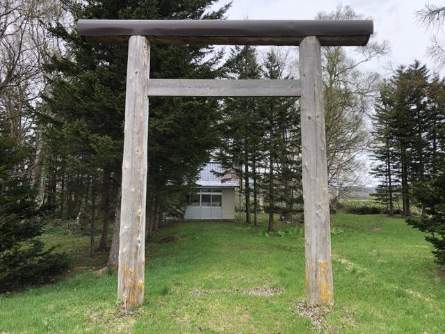 中問寒神社の写真1