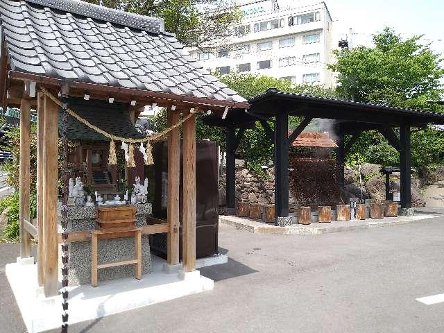 稲荷神社（ひょうたん温泉）の写真1