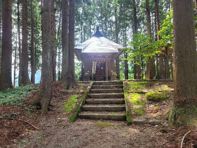 城川神社の写真1