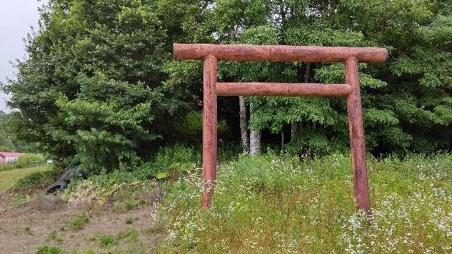 北海道勇払郡むかわ町有明５５ 中キナウス三社大神の写真1