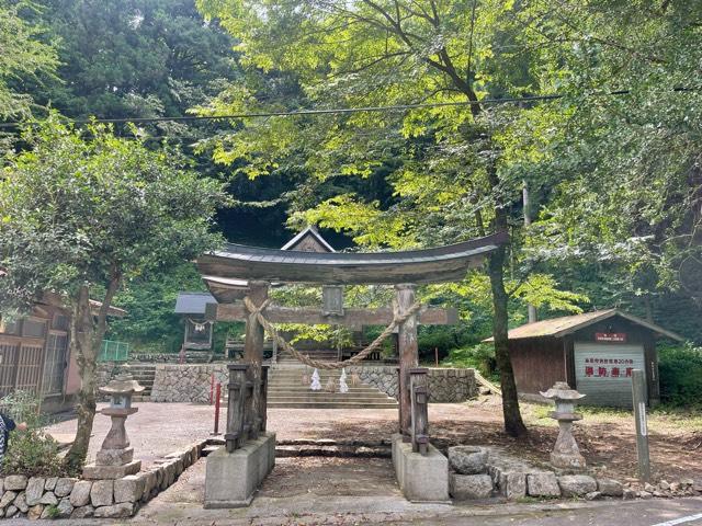 島根県益田市匹見町石谷ロ１３２３ 若宮神社(益田市匹見町)の写真1