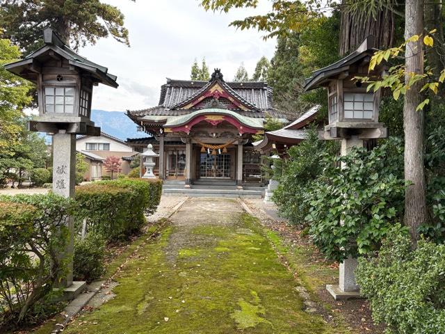 級長戸辺神社の写真1