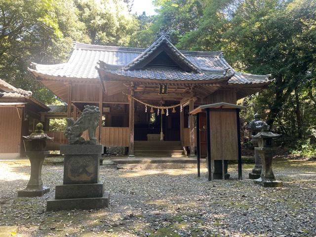 天田八幡社の写真1