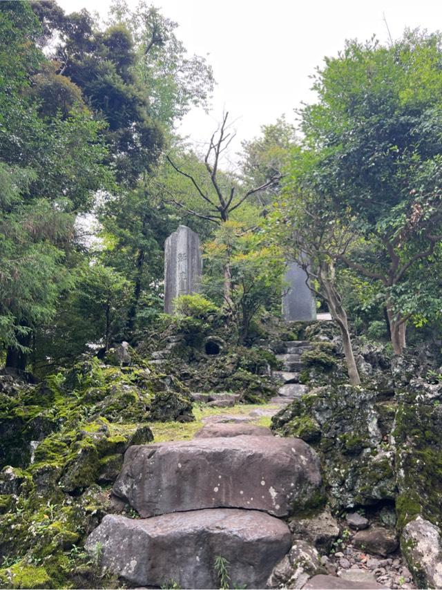 忠魂碑(富士山本宮浅間神社境内)の参拝記録(⛩️🐍🐢まめ🐢🐍⛩️さん)