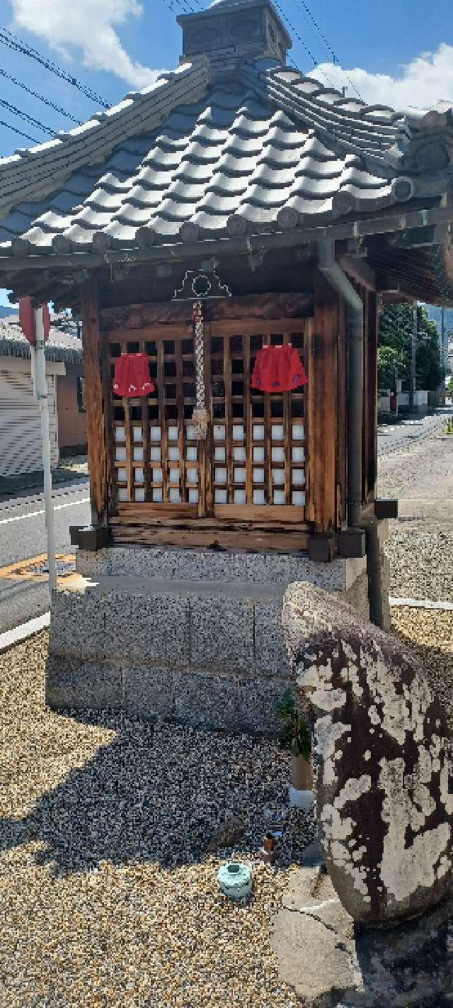 奈良県葛城市勝根 松香石の地蔵の写真1