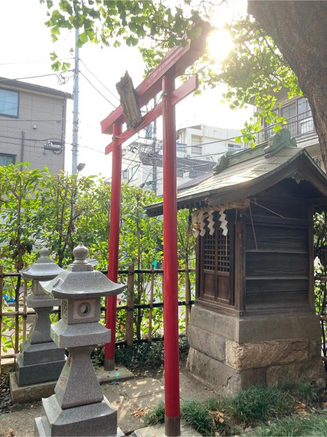 東京都港区三田４−３−１０ 豊川 稲荷神社の写真2