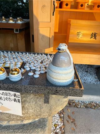 撫で蛇様(川越熊野神社境内)の参拝記録(⛩️🎠🐢まめ🐢🎠⛩️さん)