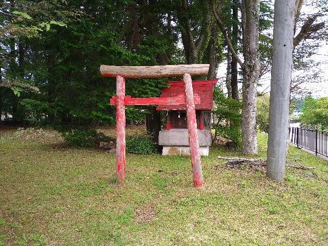 山梨県富士吉田市新屋 神社の写真1