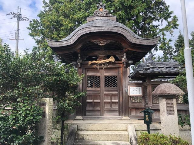 滋賀県野洲市吉地 吉地神社の写真1