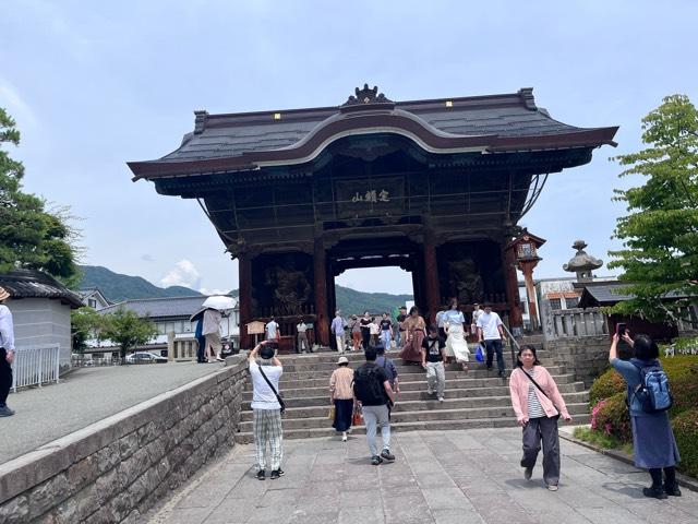 信州善光寺 仁王門の参拝記録2