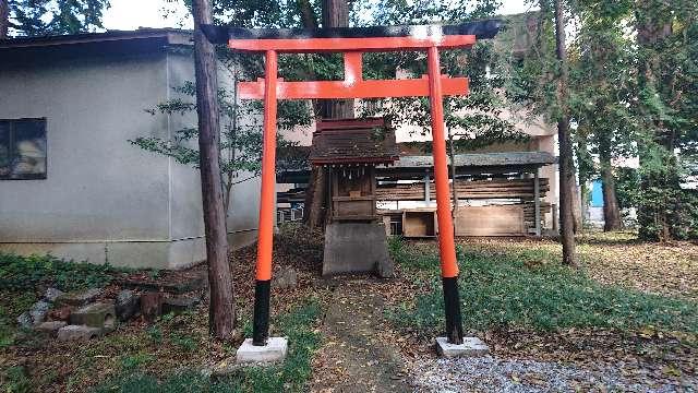 東京都あきる野市二宮 稲荷社(二宮神社)の写真1