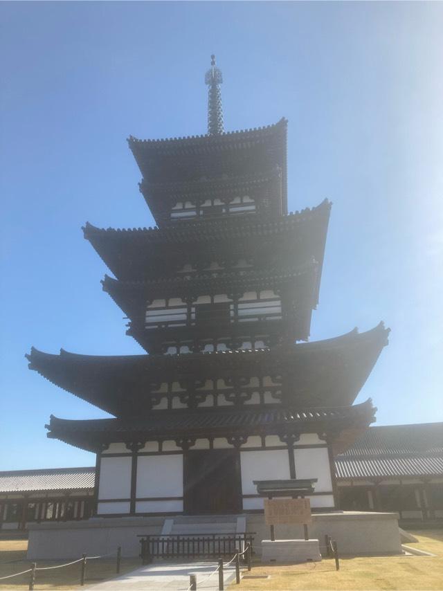 奈良県奈良市西ノ京町457 薬師寺　東塔の写真1