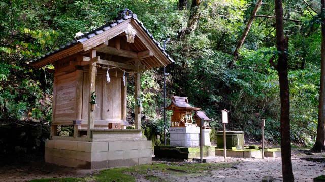 一瓶社(物部神社境内社)の参拝記録3