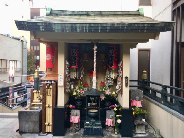 東京都中央区日本橋人形町1-18-9 大観音寺の写真2