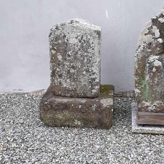 妻田南の道祖神(No103)　青松寺境内の参拝記録(三毛猫さん)