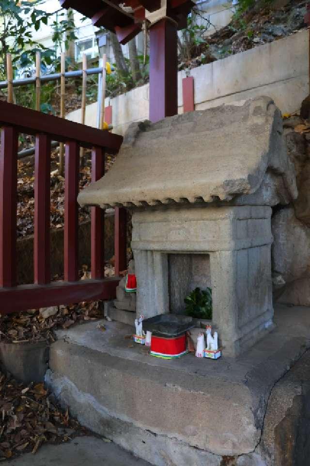 石祠・狐の穴（王子稲荷神社境内）の参拝記録1