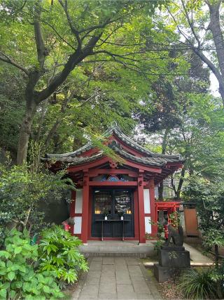 石祠・狐の穴（王子稲荷神社境内）の参拝記録(miyaさん)