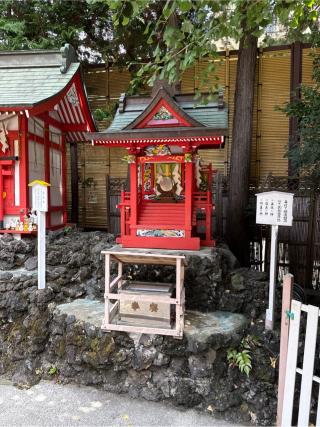 身代わり開運稲荷（境内社）の参拝記録(⛩️🎠🐢まめ🐢🎠⛩️さん)